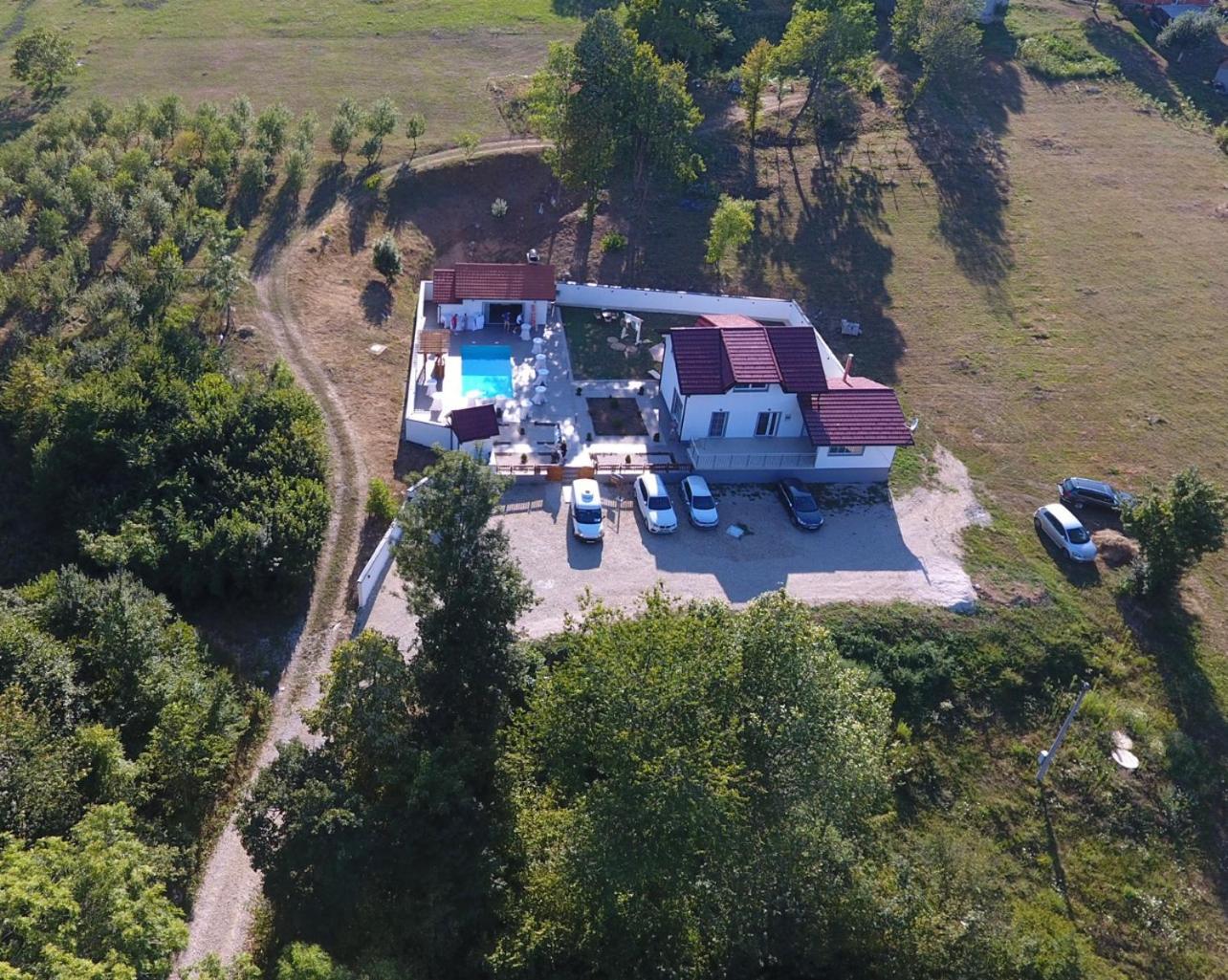 Romantic Lodge Баня-Лука Экстерьер фото